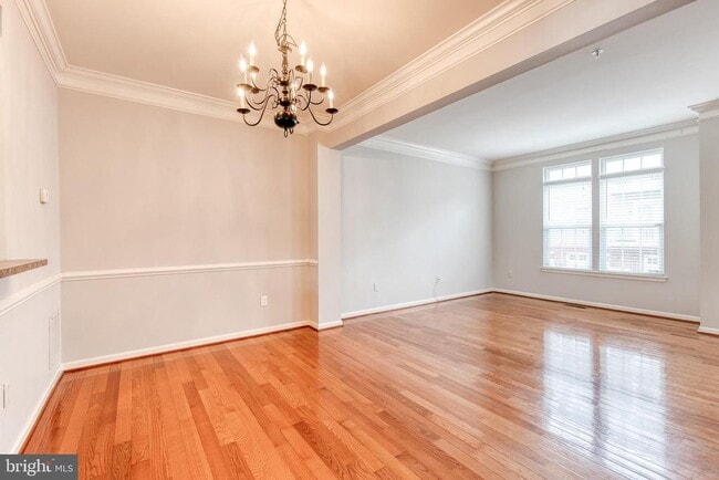 Building Photo - 9301 Paragon Way