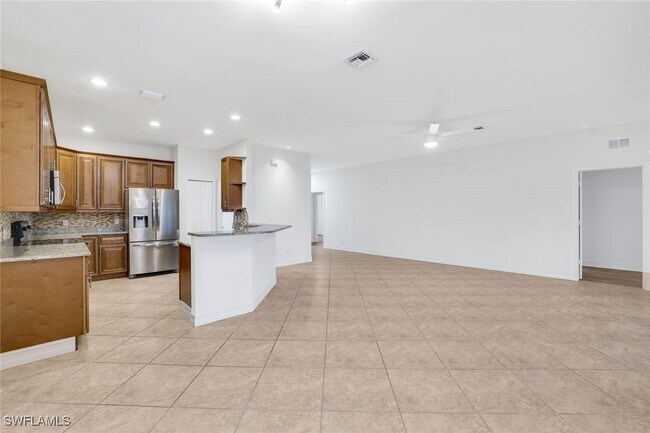 Building Photo - 238 Stanhope Cir