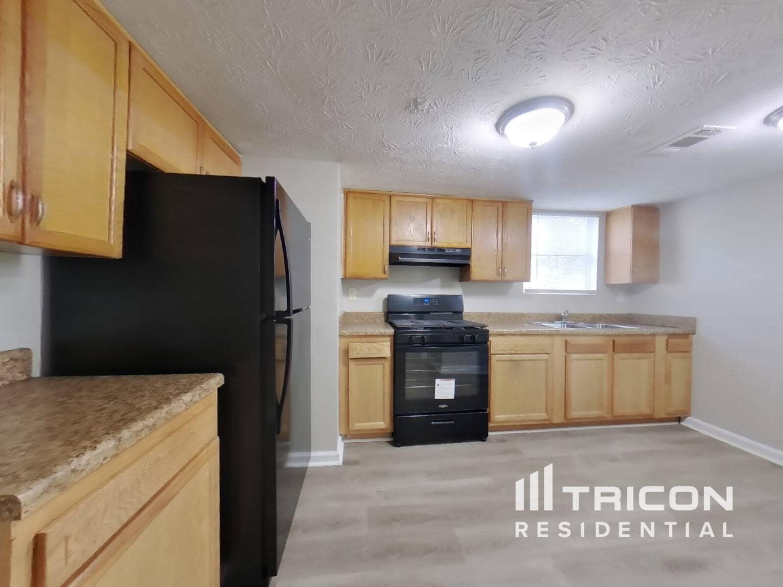 Building Photo - 6247 Creekford Dr