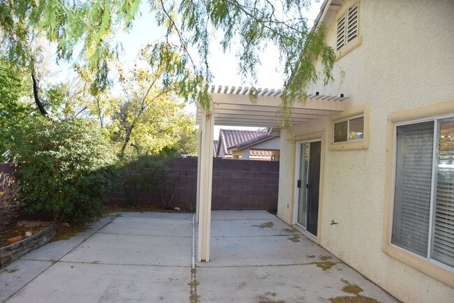 Building Photo - 3242 Velvet Rose St