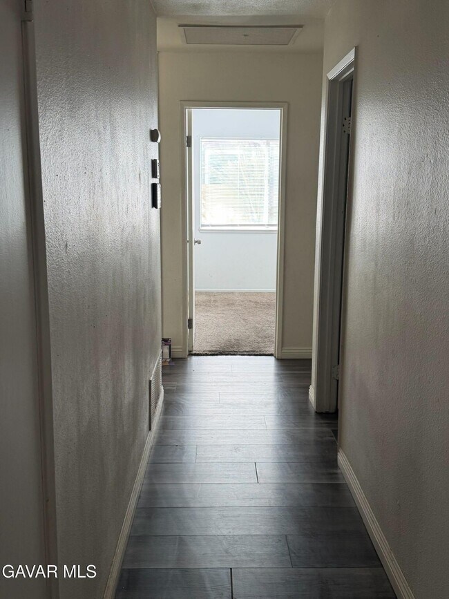 Building Photo - 1253 Morven St