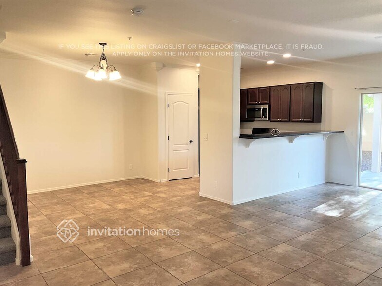 Building Photo - 13405 N 87th Dr