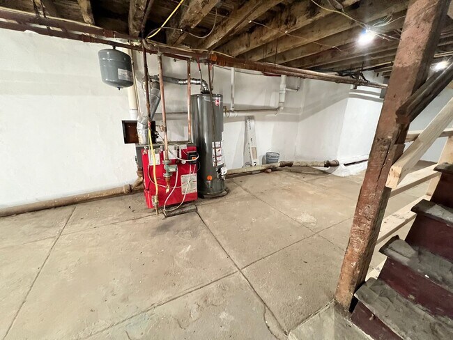 Building Photo - 1502 S Etting St