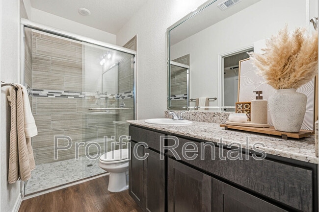 Building Photo - 5103 Rose Petal Ct