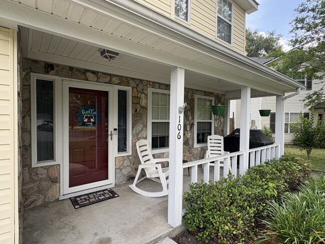 Building Photo - 106 Porter Way