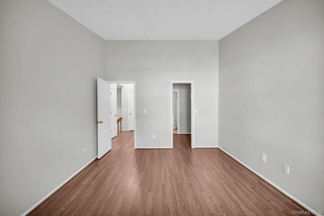 Building Photo - 4706 Whispering Hills Dr