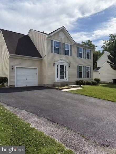 Building Photo - 7726 Heathers Ln