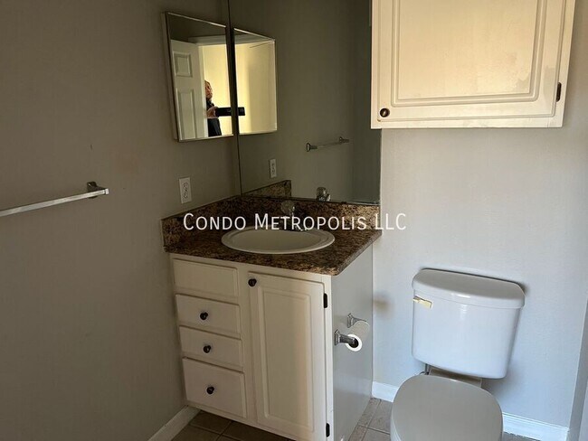 Building Photo - 1175 Lake Shadow Cir