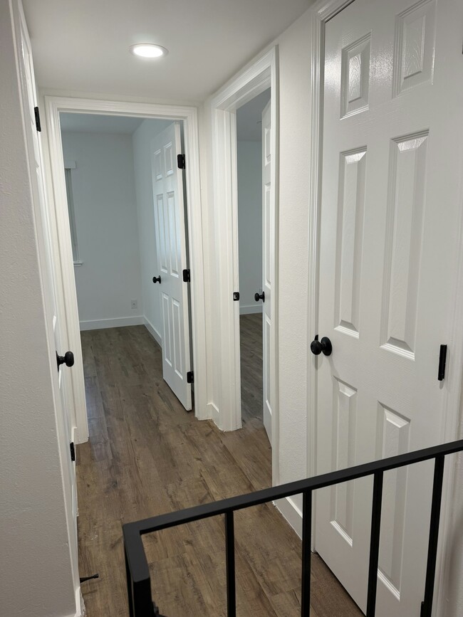Building Photo - 5544 Keoncrest Cir