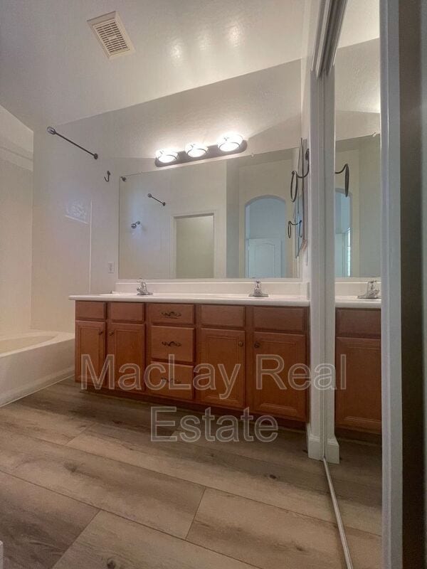 Building Photo - 16833 S Magenta Rd