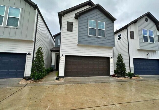 Building Photo - 3206 Bostic St