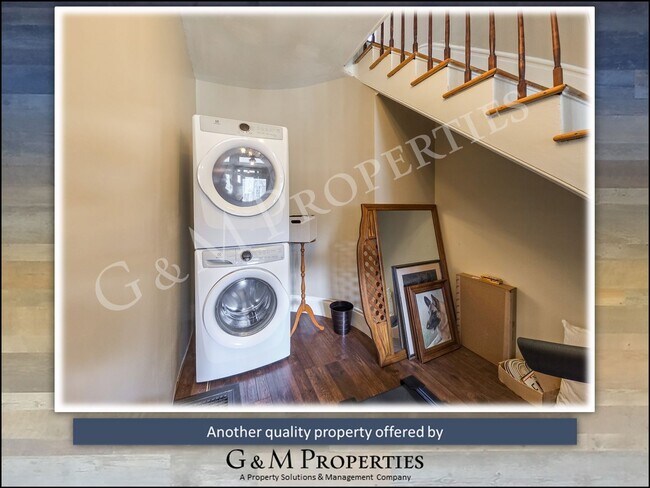 Building Photo - Fantastic 1-Bedroom / Studio Apartment in Canandaigua!