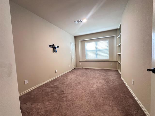 Building Photo - 708 Yarrow St