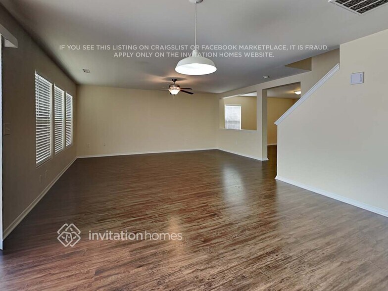 Building Photo - 49 Norwich Dr