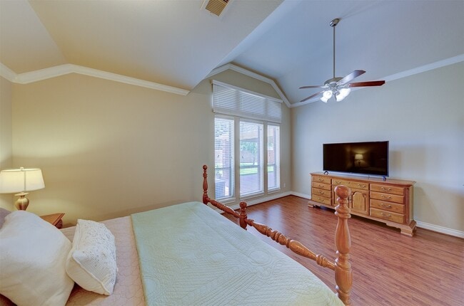 Building Photo - 13506 White Cloud Ct