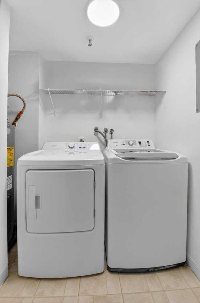 Building Photo - 5260 NW 2nd Ave