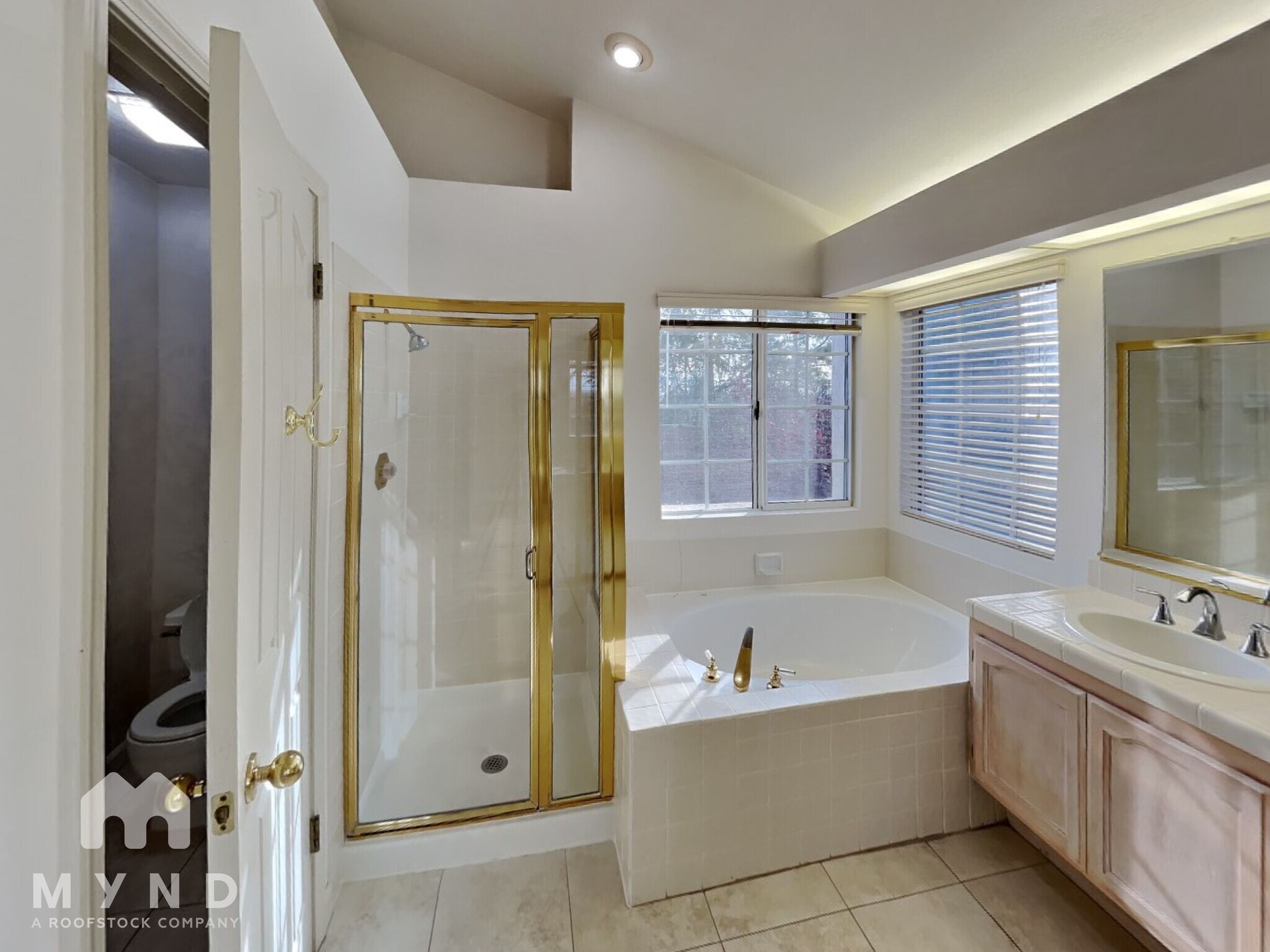 Building Photo - 2795 Cherry Hills Dr