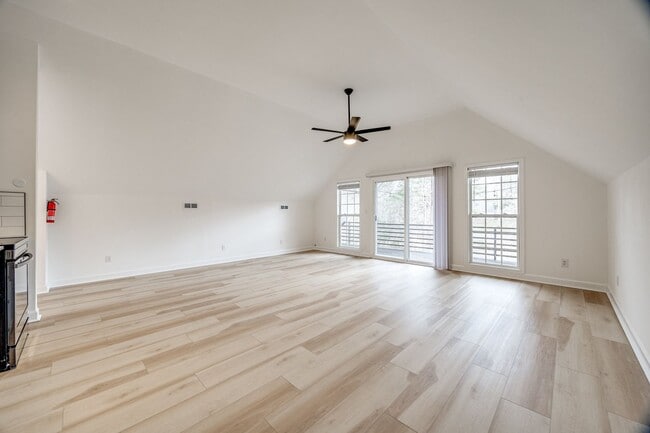 Building Photo - 5988 Quarter Mile Rd