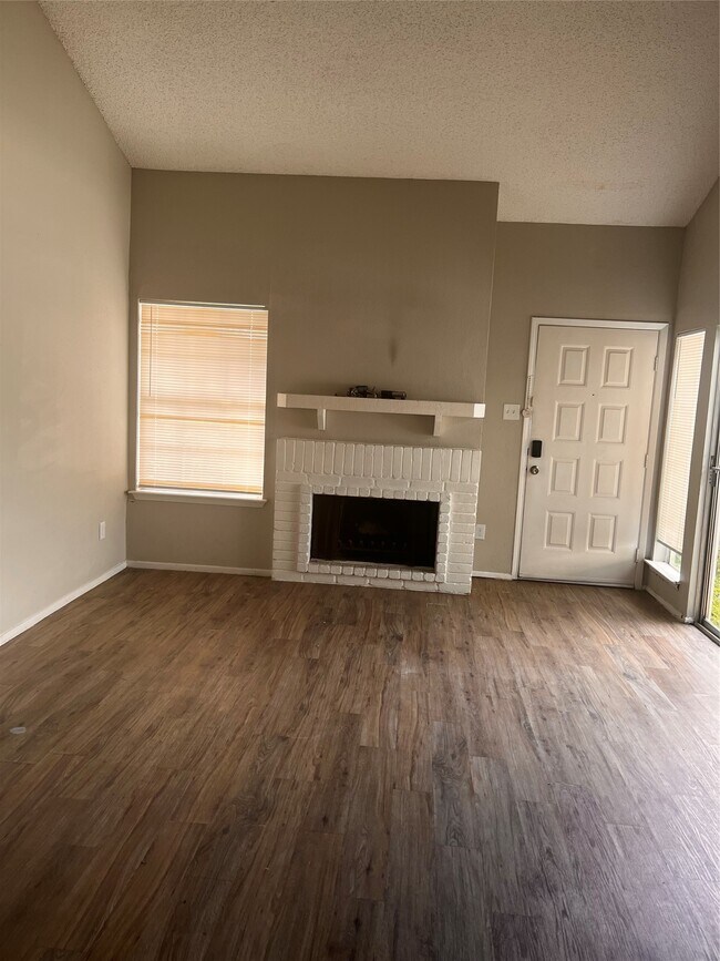Building Photo - 12245 Lemon Ridge Ln