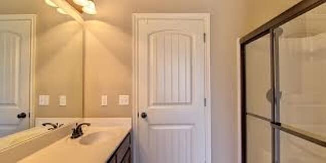 Building Photo - Gated Community Villas At Cedar Creek +  3 Bed 2 Bath + Edmond Schools