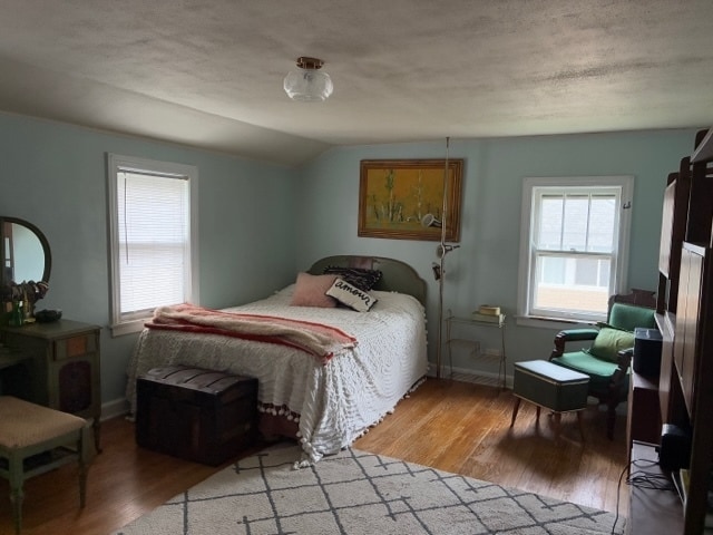 Building Photo - 2337 Ridgeland Ave