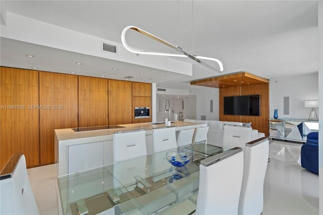 Building Photo - 4779 Collins Ave