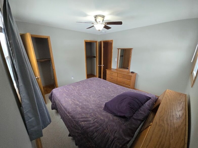 Lower Main Bedroom - 849 County Road K
