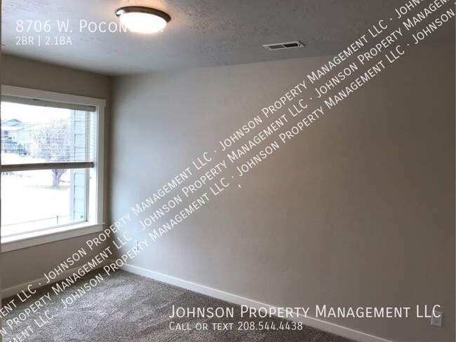 Building Photo - 8706 W Pocono St