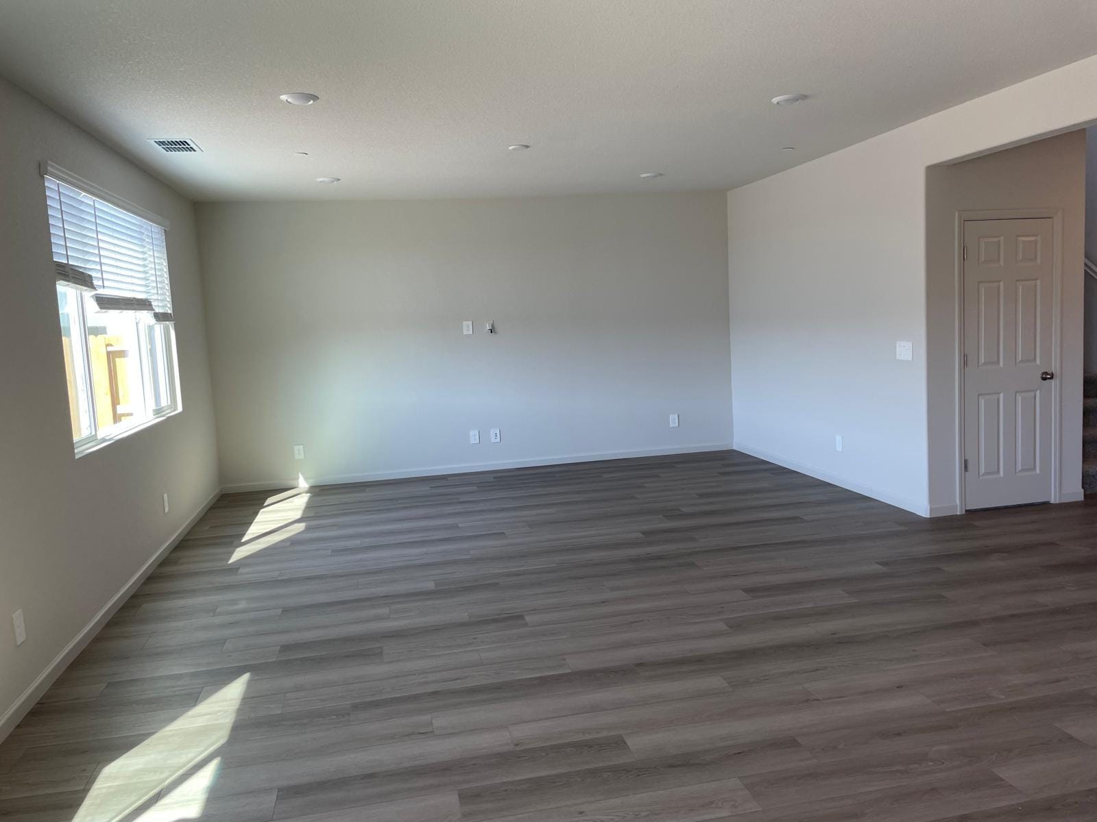 Building Photo - 2943 Girdwood St