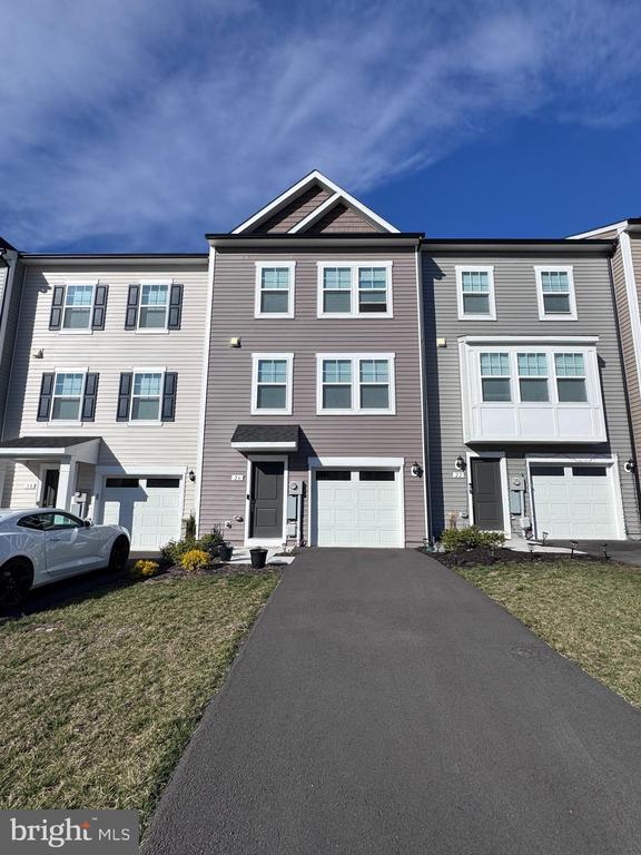 Building Photo - 26 Bitsy Rd