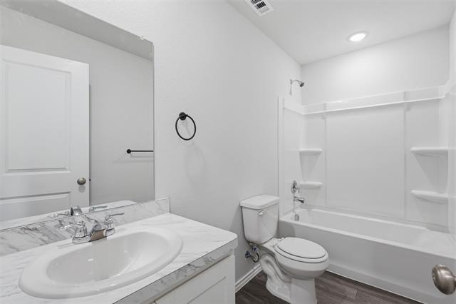 Building Photo - 832 Eagles Nest Dr