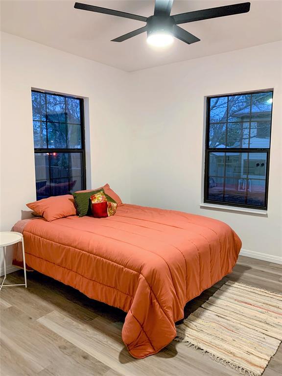 Building Photo - 4419 Bellvue Ave