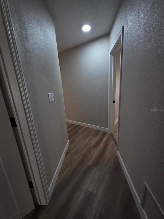 Building Photo - 2104 Crill Ave