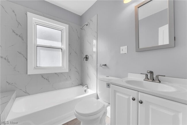 Building Photo - 10613 Sandusky Ave