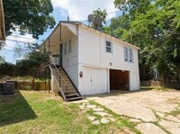Building Photo - 139 Lister St
