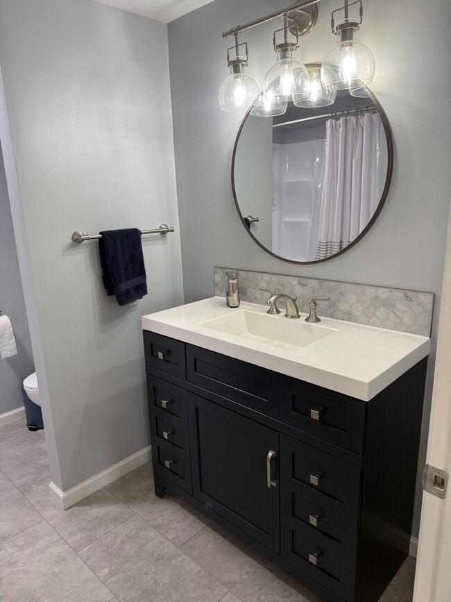 Building Photo - 166 Gwenedd Ln