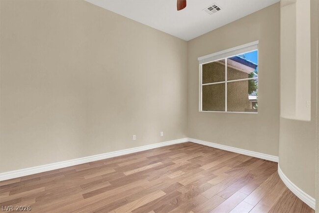 Building Photo - 1330 Coulisse St