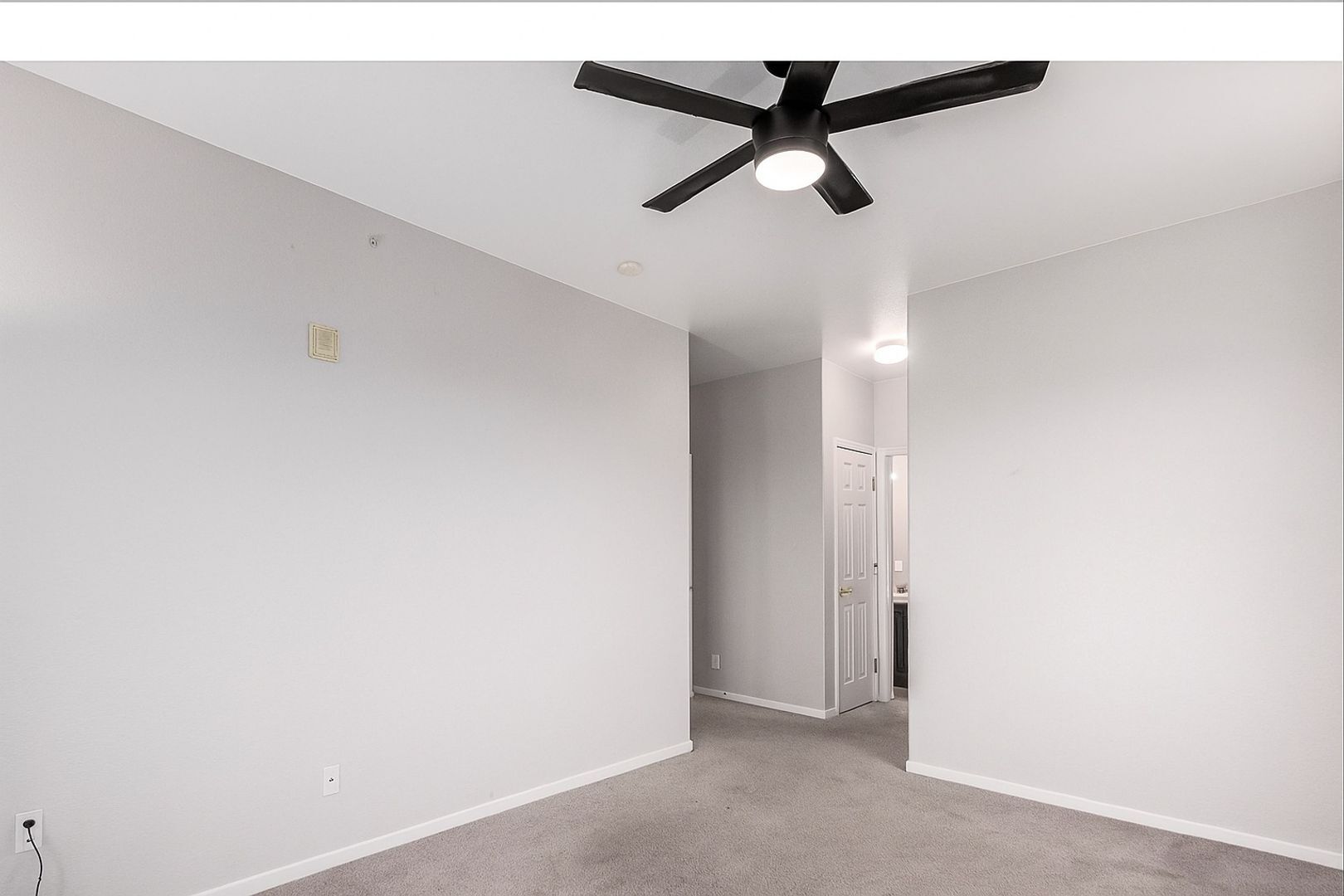 Building Photo - 4451 S Ammons St