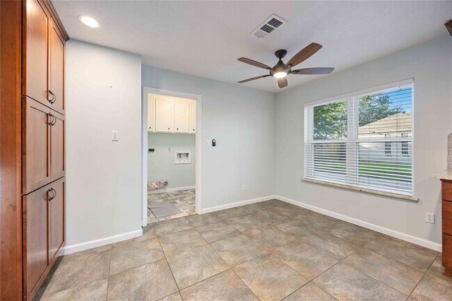 Building Photo - 11506 Wolf Run Ln