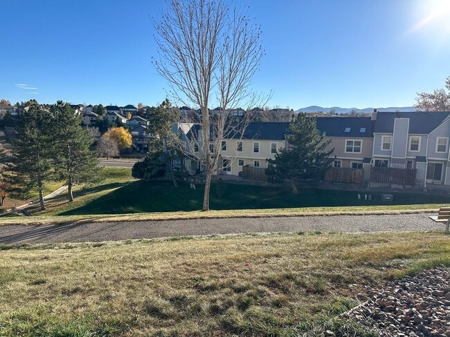 Building Photo - Beautiful TownHome Near Chatfield Reservoir