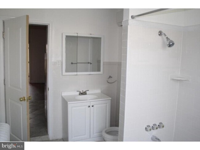 Building Photo - 753 S 22nd St