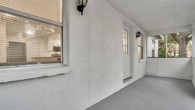 Building Photo - 1501 5th St S