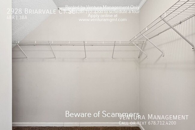 Building Photo - 2928 Briarvale Ct SE