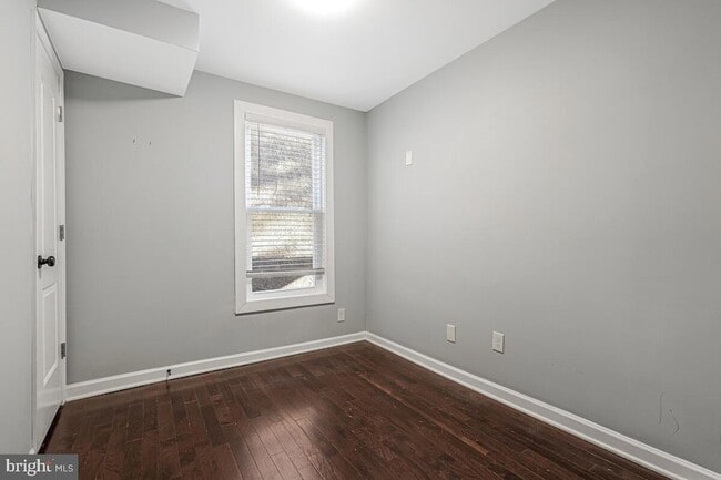 Building Photo - 312 57th St NE