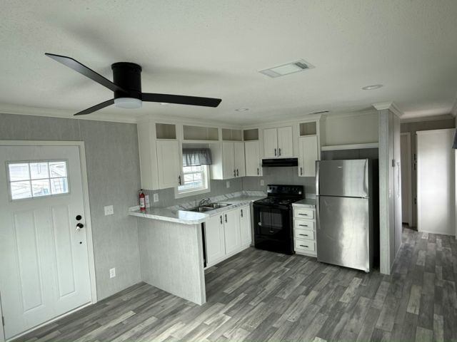 Building Photo - 818 Daily Dr