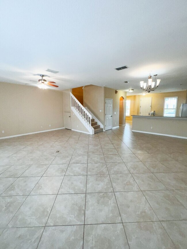 Building Photo - 14252 Confetti Dr