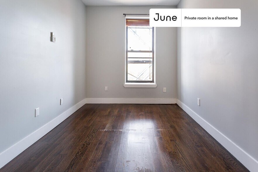 Building Photo - Room in Shared 4 bed/2 bath home in Bushwick