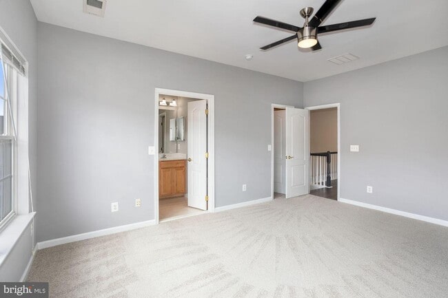 Building Photo - 22987 Eversole Terrace