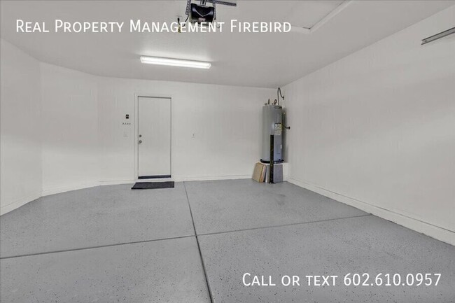 Building Photo - 16620 S 48th St
