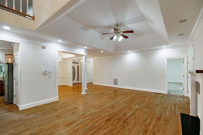 Building Photo - 580 Wolf Creek Trail